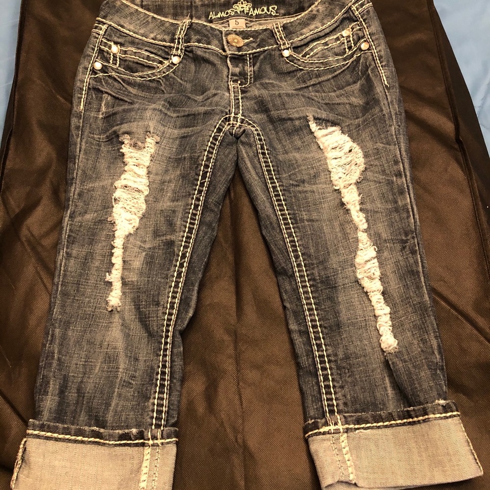 Women’s crop jeans